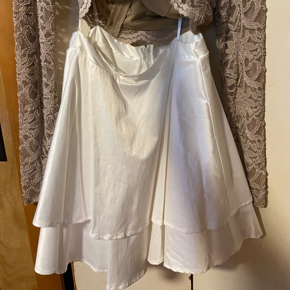 City Studio 2 piece dress, size 7, used once. - Picture 1 of 4